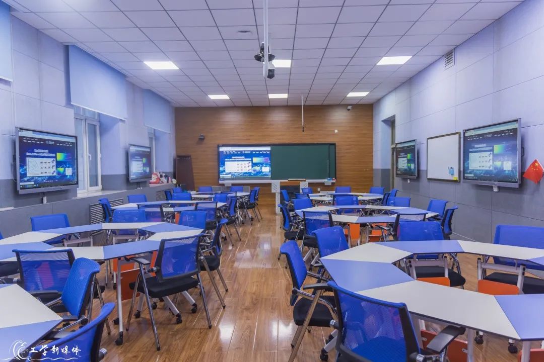 38703EF2686FD17D9F6A389EB5B_0AC5A806_1DB27