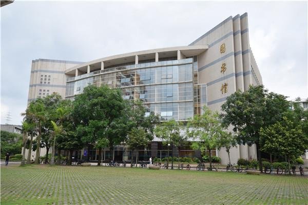 Guangzhou Maritime University 1